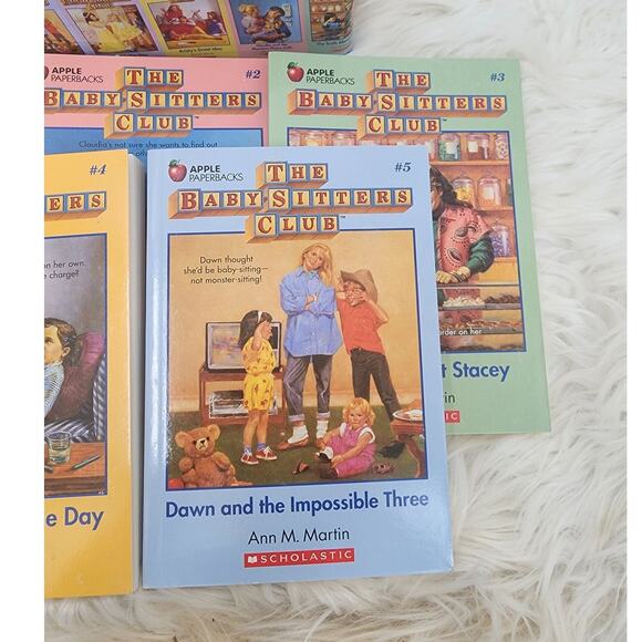 The Babysitters Club 6 Book Collection in Retro Tin Ann M Martin Books 1-5 - Picture 3 of 4
